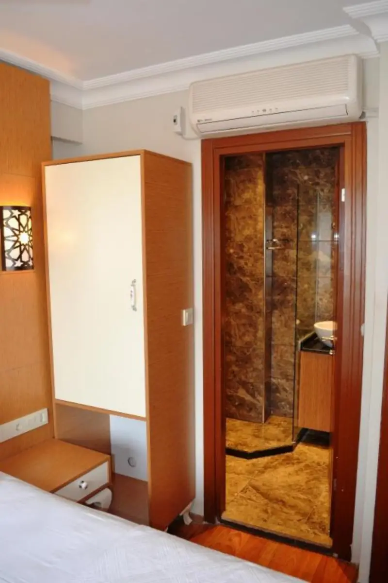 Standard Double Room for Single Use