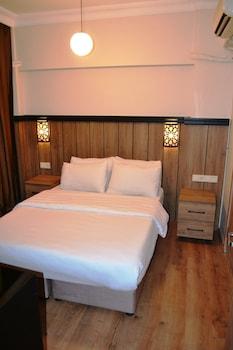 Standard Double Room for Single Use at Istanbul Comfort Hotel, photo 4